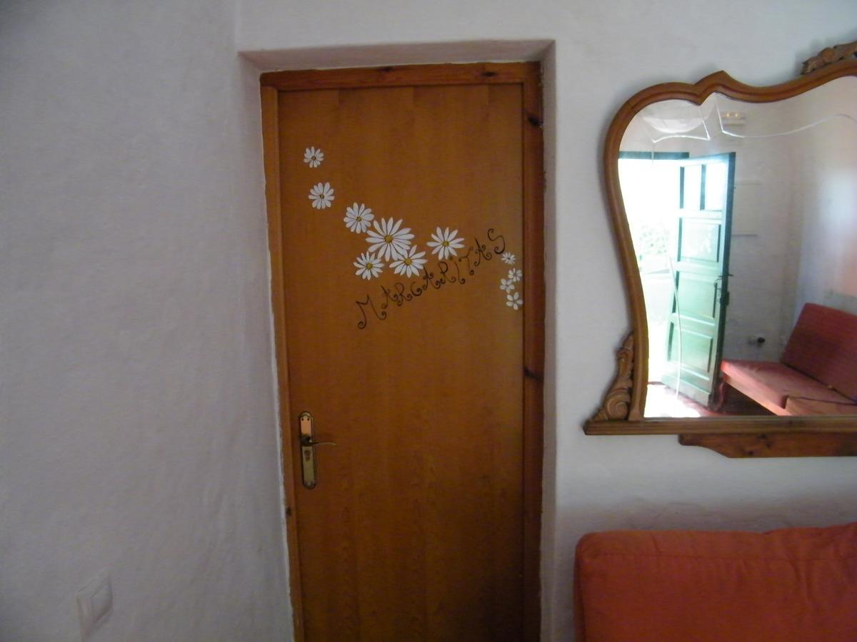 Es Barranco Guest House เฟอร์เรเรียส ภายนอก รูปภาพ