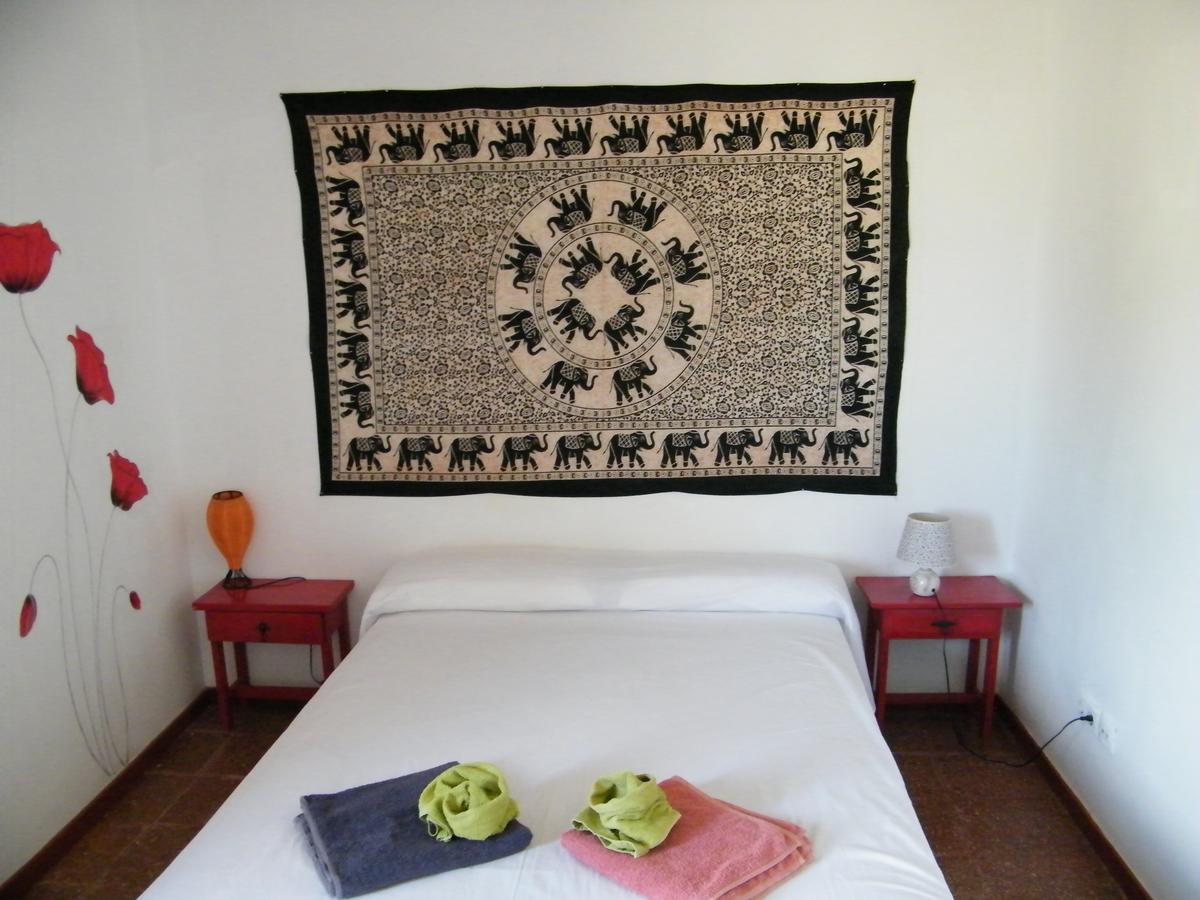 Es Barranco Guest House เฟอร์เรเรียส ภายนอก รูปภาพ